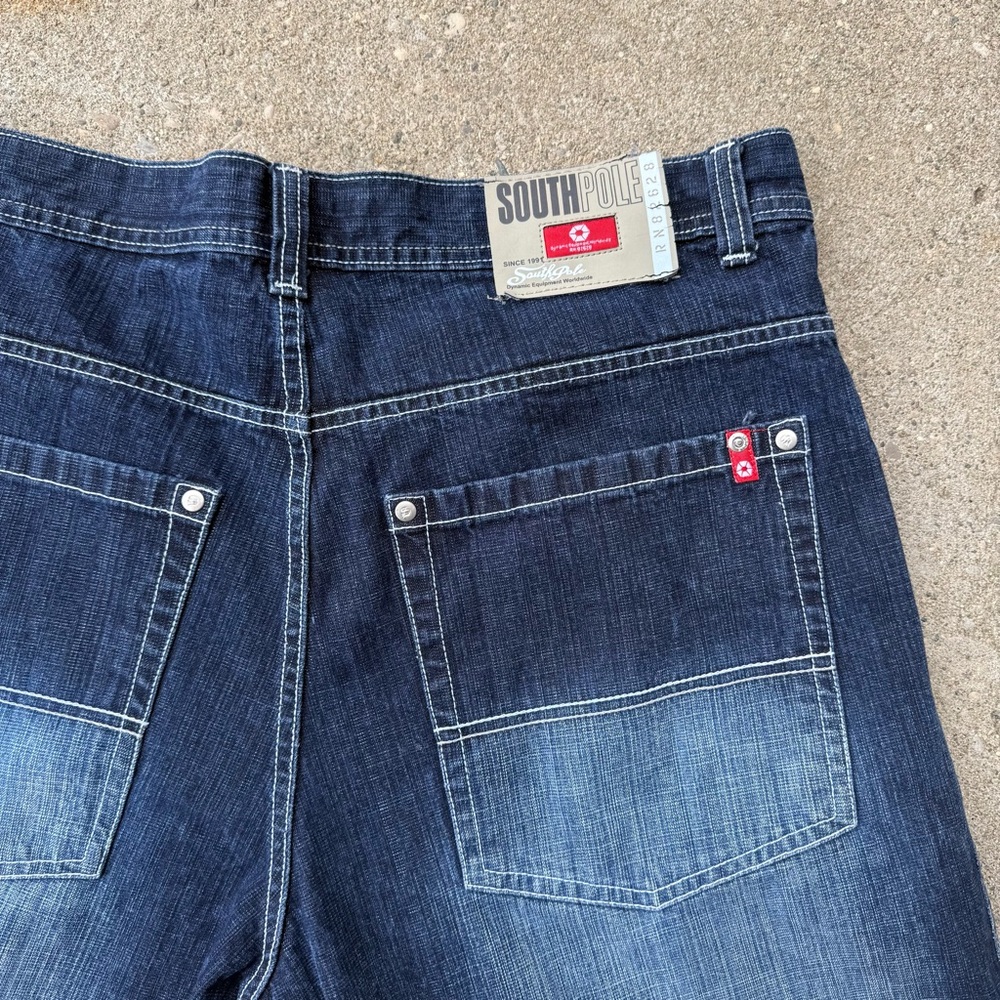 Vintage Y2K Red Tab South Pole Shorts Size 38